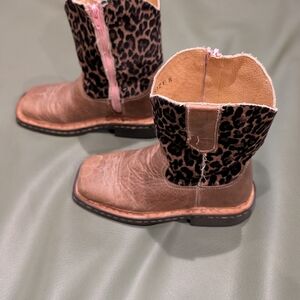 Roper Distressed Brown Leather Boots